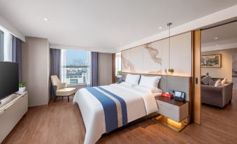 Zhongwei Shangde Hotel