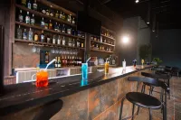 Vibes Hotel & Spa - Bar