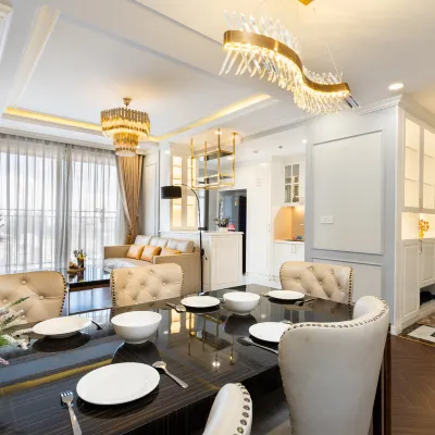 TeeUp Home - Rivergate Residence Bui Vien 鄰近第四郡的酒店