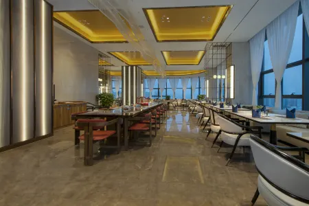 Maison New Century Hotel Отели рядом с Аэропорт Вэньчжоу