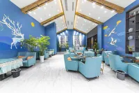 Xianting Xiaozhu Hotel (Leshan High speed Railway Station Shihao Square Branch)