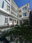 Guiyun Inn (Dali Ancient City South Gate) Hotels near Expo Park of Traditional Architecture Art of Bai Nationality, Dali