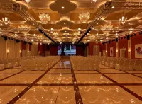 Xingkaihu International Grand Hotel Hotels in Mishan