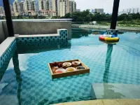 Noguchi Suites