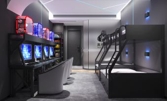 Black Bear E-sports Hotel