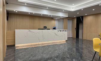 2. 신샹멍 호텔..