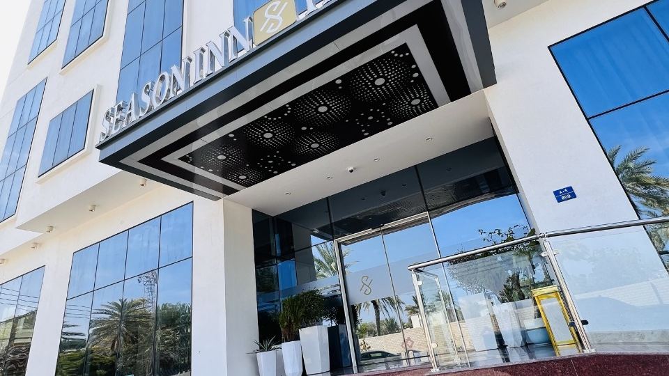 Season Inn Hotel_Al Hail