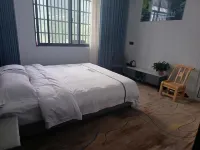 Hefeng Jiwang Homestay