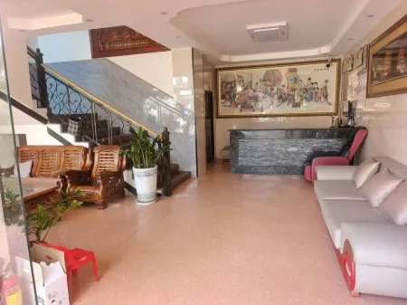 Menglian Yunxiao Hotel Отели в г. Менлянь