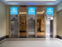 倫琴藝術影宿飯店 磨店附近的飯店