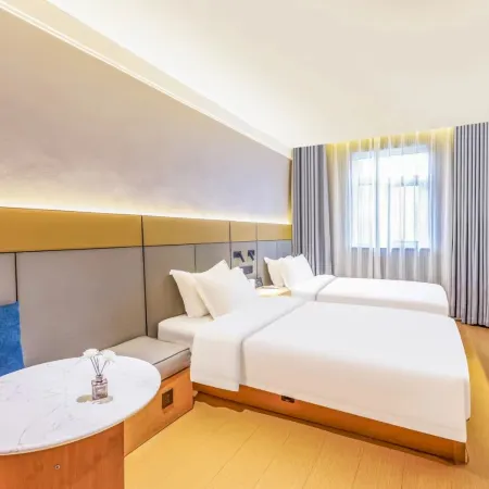 Beijing Jinji Hotel (Guomao Sihui Subway Station)