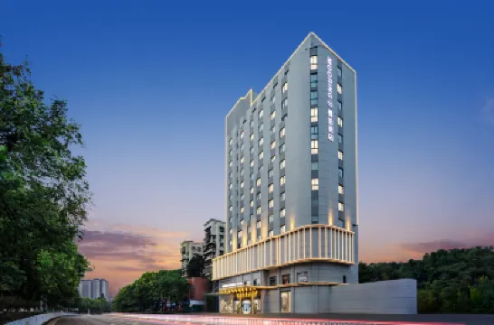 Manbo Zhis Hotel (Wuyi Square Riverside Branch) Các khách sạn ở 