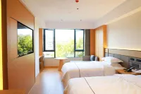 Quanduo Light Luxury Hotel (Quannan Jianqiang Department Store) Hotels in Quannan