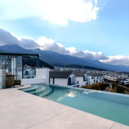 Dali · Lingyulan | DaLi Spring Mountain · Designer's Mountain-View Homestay (Cangshan Branch)
