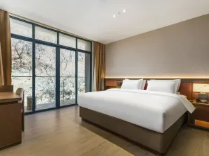 Batang Wanhui International Hot Spring Hotel
