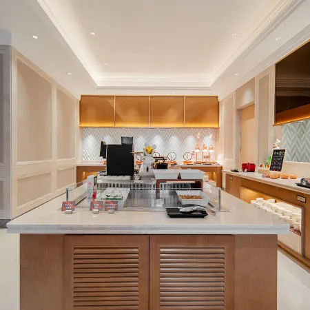 Vienna Hotel 5.0Langfang High-speed Rail Station Branch