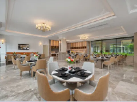 Vienna International Hotel (Taishan Changdachang Plaza) Hotels in Taishan