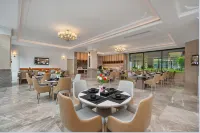 Vienna International Hotel (Taishan Changdachang Plaza) Hotels in Taishan