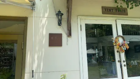 VentFrais Fengzao Huayi Restaurant Homestay