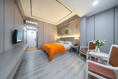 Luxi Dihao Business Hotel - balcony