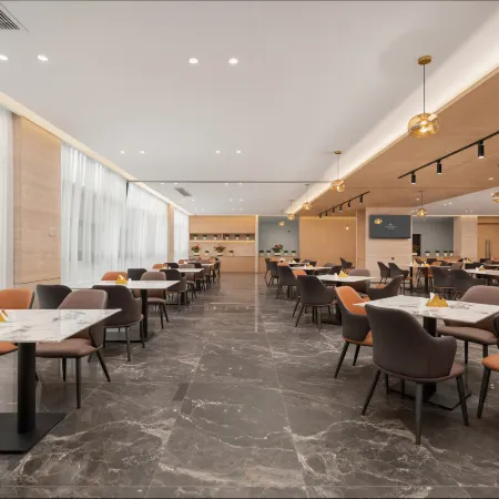 Jixi Licheng Huating Hotel