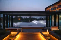 The Mist Hot Spring Hotel - Hot Springs
