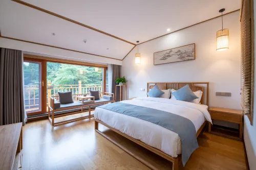 Floral Hotel·Changpin Shanju Hotel