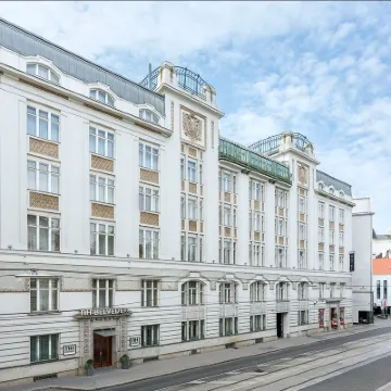 NH Wien Belvedere Hotels near Rennweg Train Station