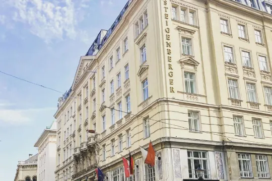 シュタイゲンベルガー ホテル ヘレンホーフの外観の様子