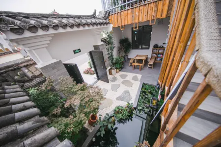 Floral Hotel·Xiyun Huashe hotel (Shilin Scenic Area)