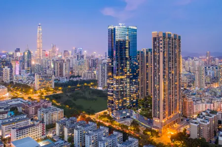 ICON LAB Hotel Shenzhen Futian Отели рядом с достопримечательностью «Shenzhen Polytechnic OCT Campus»