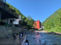 西岭雪山花田月舍民宿酒店 - 舒适家庭套房