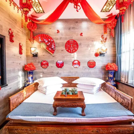 Ziqi Wenge Hotel