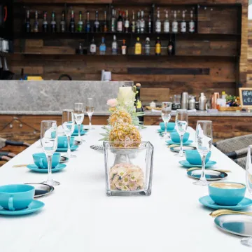 INisle|Skyview Hotel&Bar