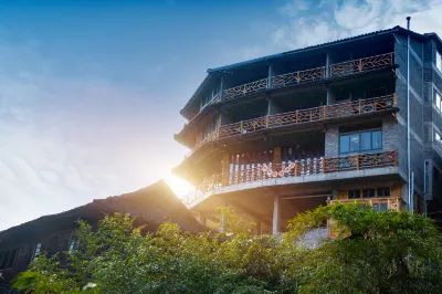 Dragon Ridge Terraces Drunken Home Stay Hotels in Longji Terraced Field-Ancient Zhuang Village