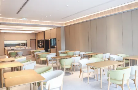 JI Hotel (Hai'an High-Speed Railway Station) Отели рядом с достопримечательностью «Kongzi Square»