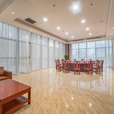 Lingshan Xi Orange Litchi Hotel