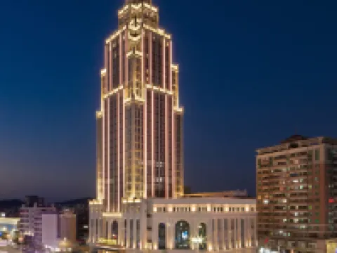 維也納國際酒店（汕尾信利中央廣場店） 鄰近信利·城市廣場的酒店