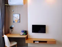 Longxiangfei Express Hotel