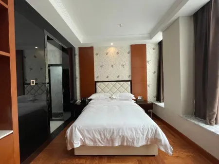 Yuying Hotel (Xining Railway Station) Отели рядом с достопримечательностью «Huangle Park»