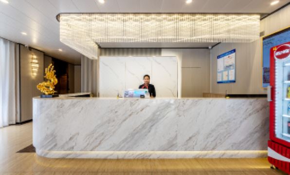 GreenTree Inn Hainan Haikou Guomao Business Hotel