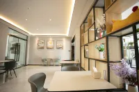 Home Inn Huaxuan Hotel Select (Zhoukou Taifuling Branch) - فطور