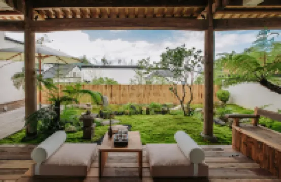 Nomadland Villa Resort