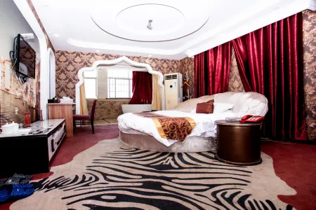 Huangchao Hotel Отели рядом с достопримечательностью «Enjiang Ancient City»