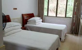 Xinhua Shiliping Inn