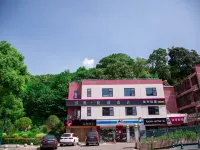 長沙玖慕悅顏ホテル（湖南省師範大学湖南省大学地下鉄駅） 湖南大学周辺のホテル