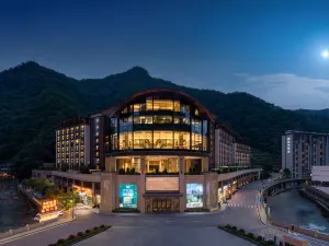 Kande Grand Land Hotel