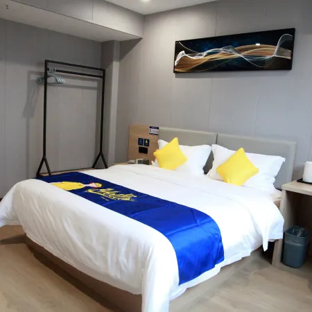7Days Inn Hotel (Jiang'an Zhuhai Shangcheng)