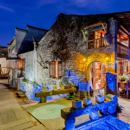 Xidi Kunlun International Hostel