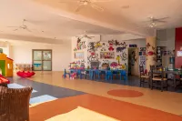 Coral Beach Hotel & Resort Cyprus - Family